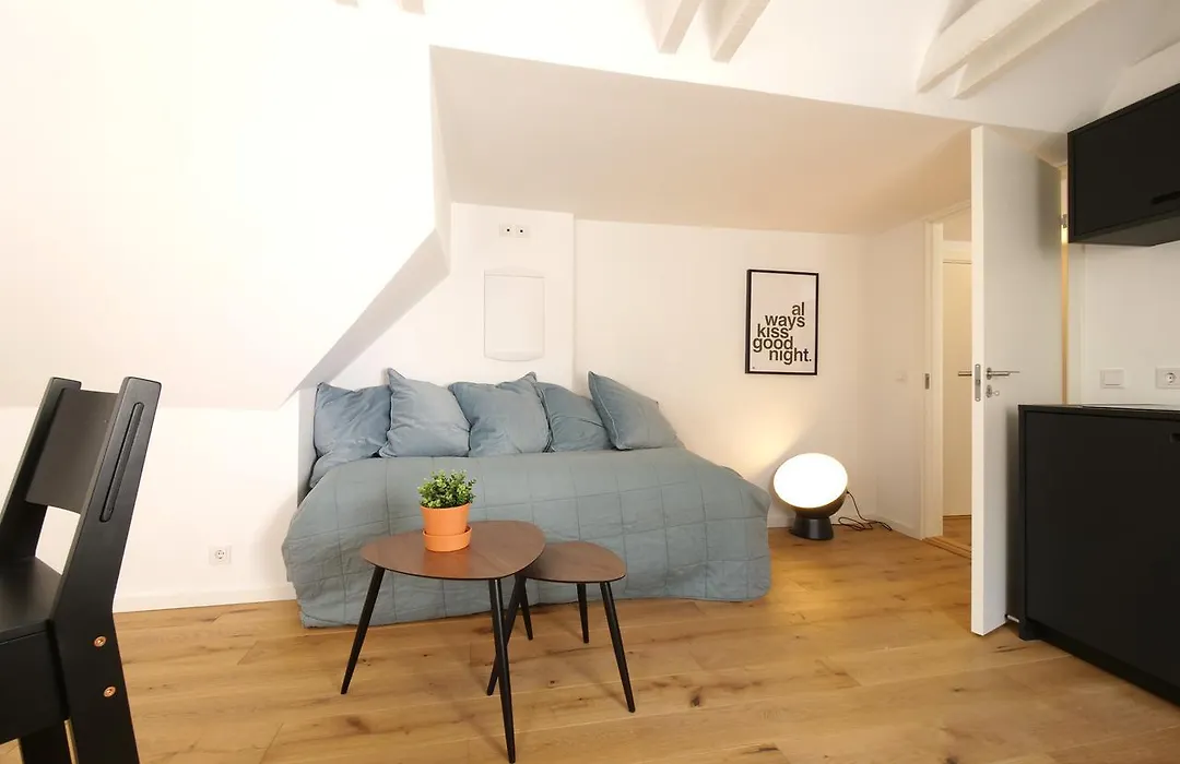 Rent A Place 1 - 4-1